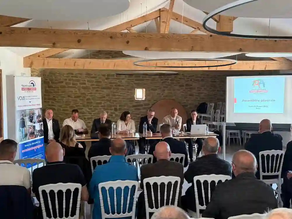 Association APTE, photo de l'assemblée générale de l'union régionale Rhône-Alpes